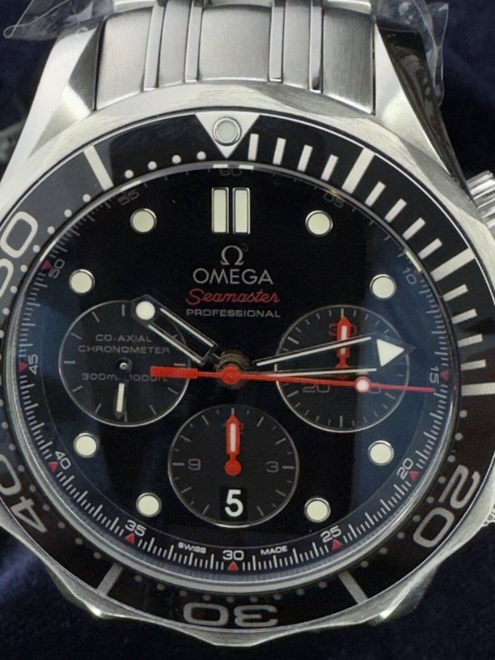 Omega Seamaster Diver 300M Chronograph 44mm 212.30.44.50.01.001 Unworn Hang Tag